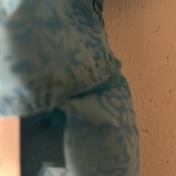 Croft & Barrow , new (set)aqua blouse with matching t shirt. X large - Picture 6 of 7